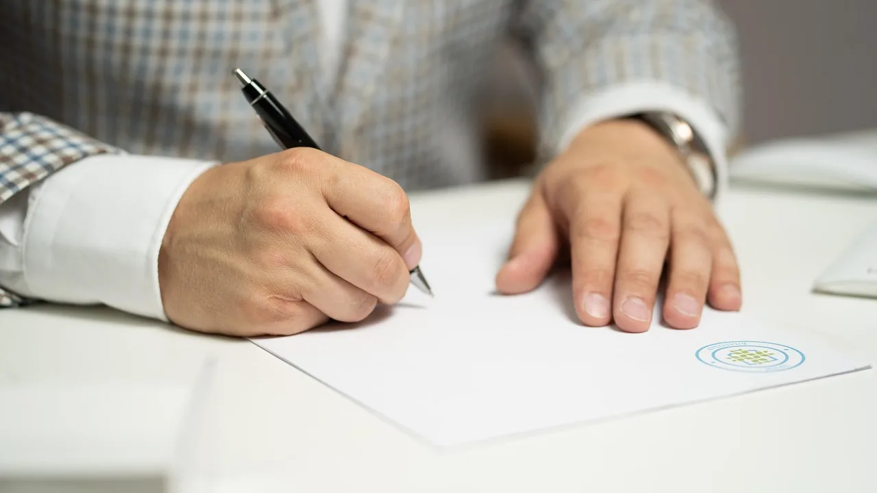 Planilha de controle de contratos: prazos sob controle